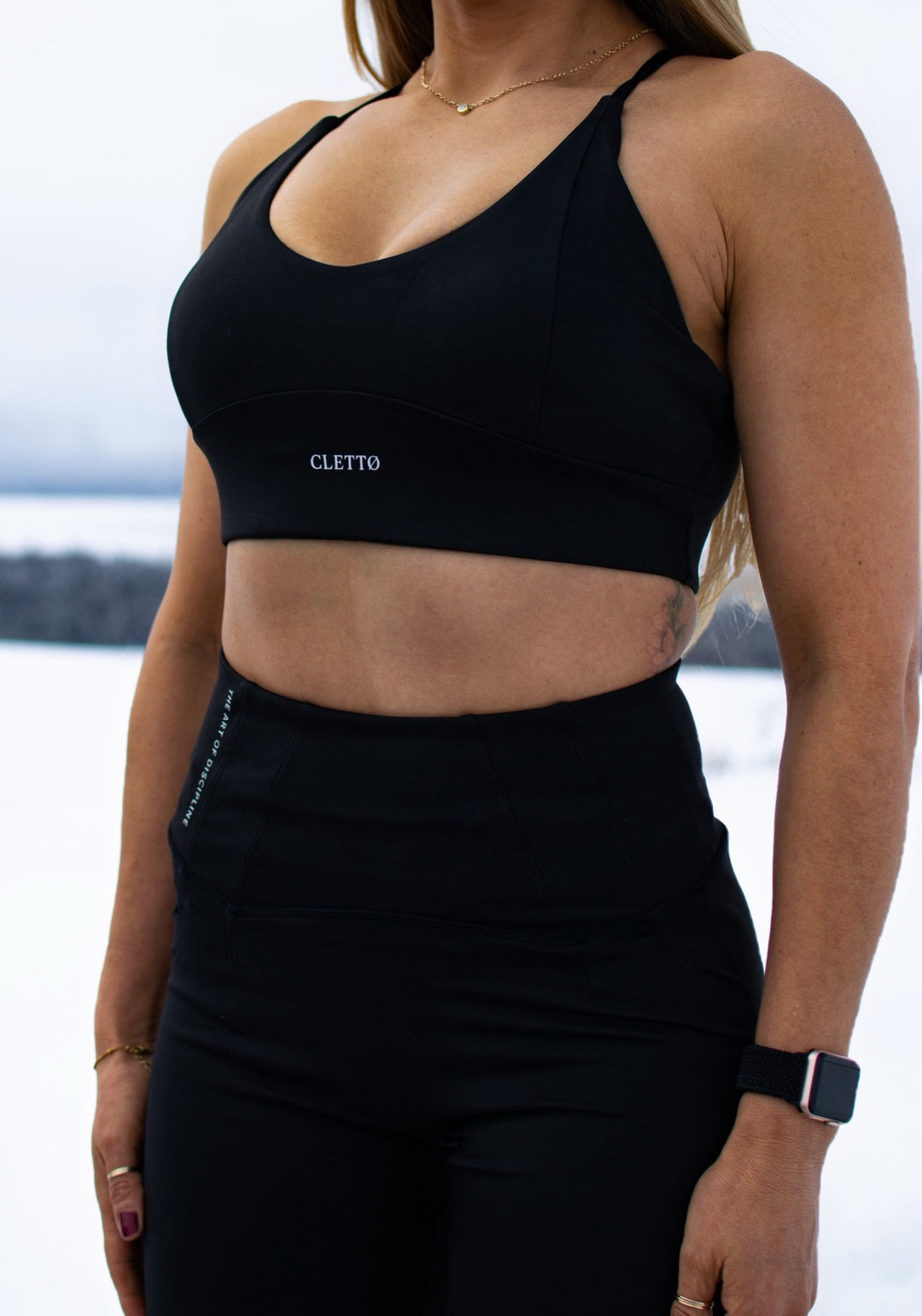 CLETTØ Women’s Performance Sport Bra Onyx Black