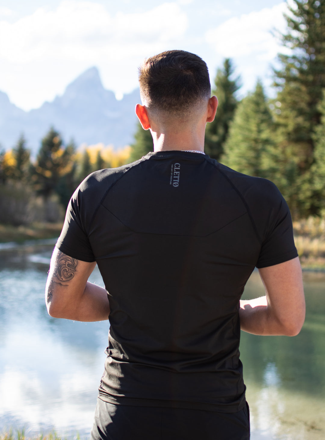 Essential Tee — Stealth Black